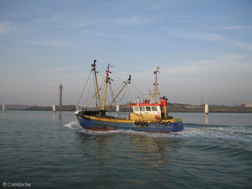 Foto barco pesqueiro