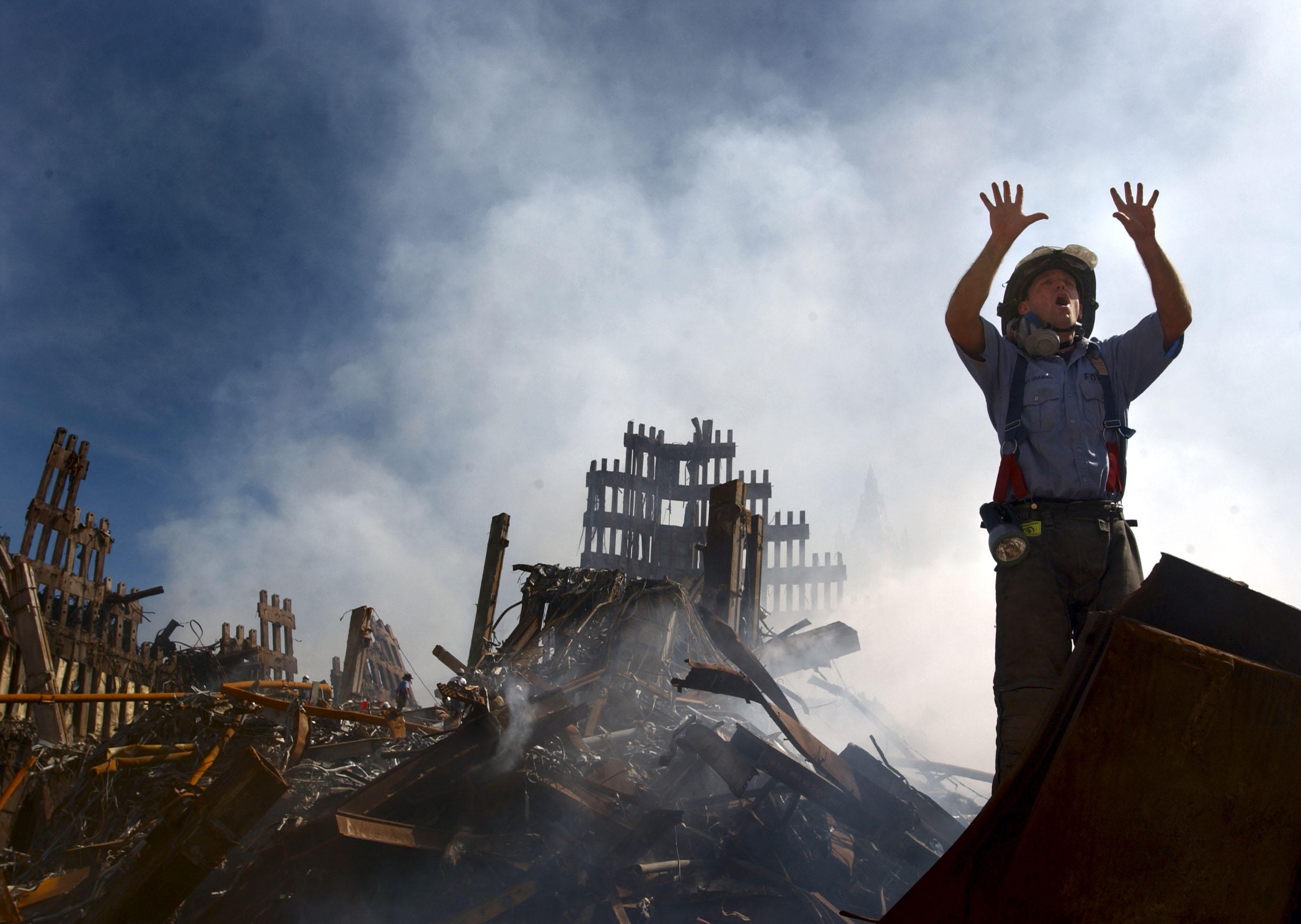 Foto bombeiro do wtc