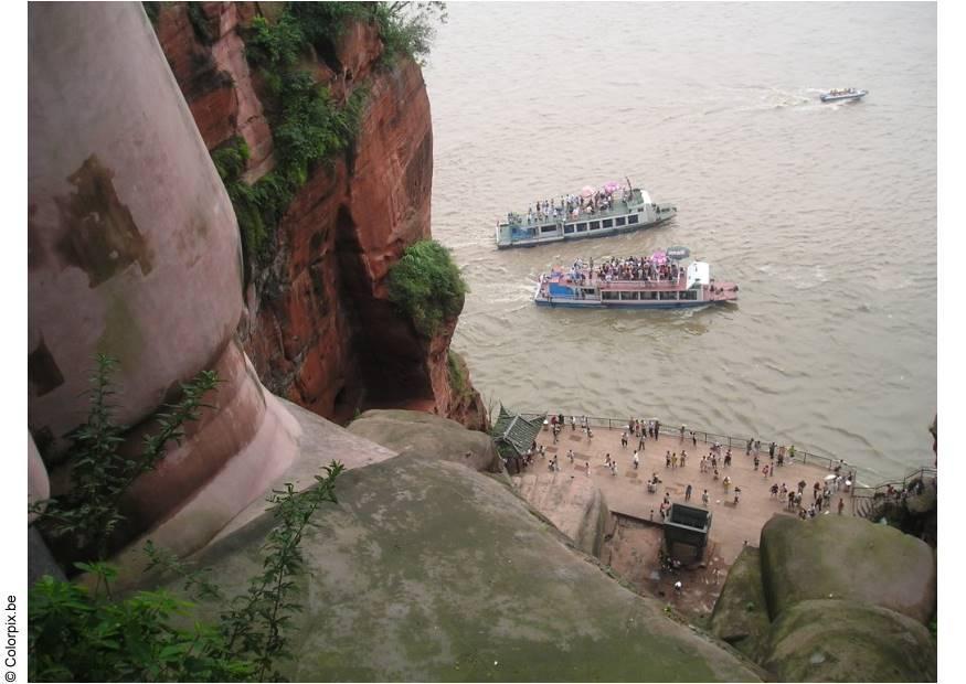 Foto buda em leshan