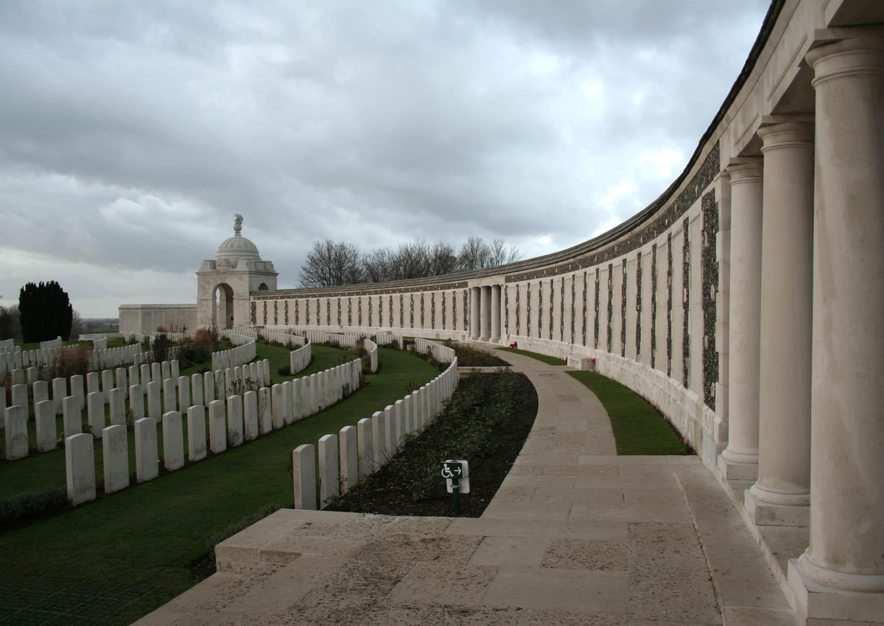 Foto cemitA©rio tyne cot