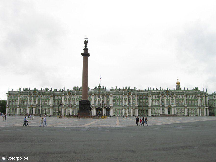 Foto hermitage - coluna do palA¡cio de inverno de alexandre