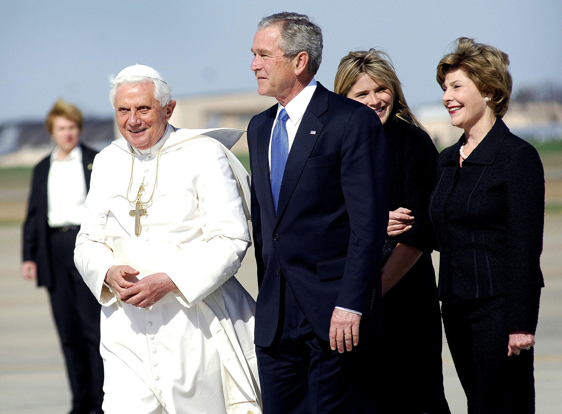 Foto papa bento xvi e george w. bush